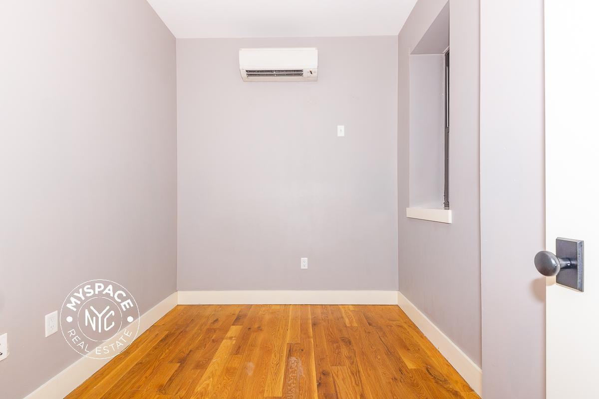 423 Rogers Ave #B3 - Photo 5 of 9