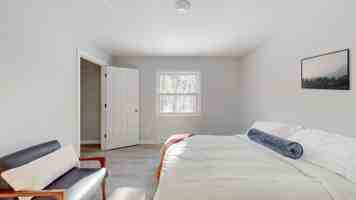 featured image of 53 Barth Way