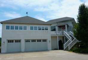 featured image of 19632 N Shore Dr