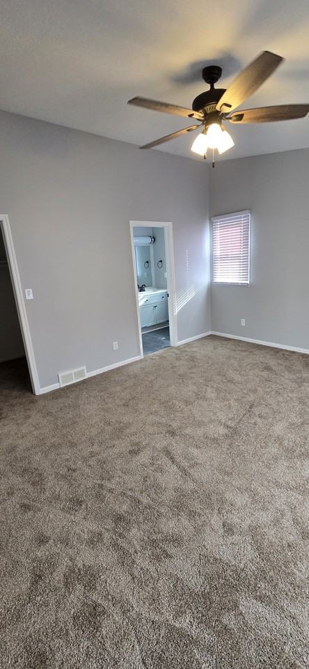 80 Bridgeport Way #NA - Photo 7 of 17