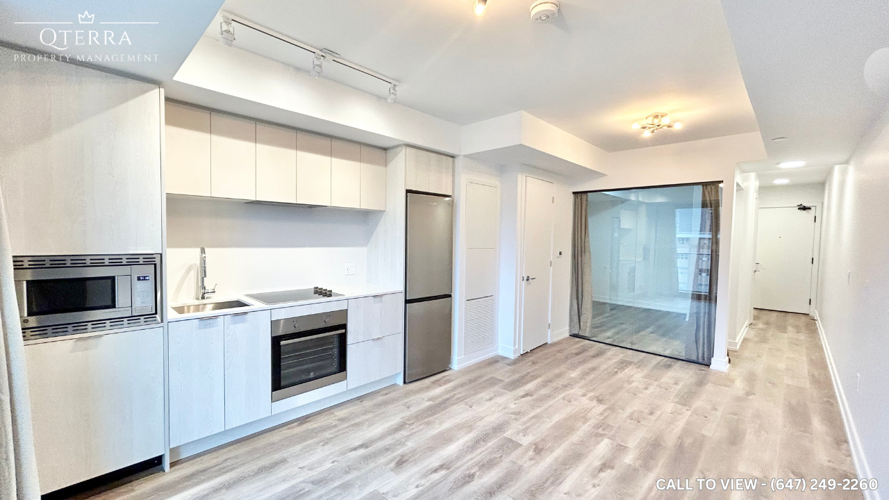 1203-1 Jarvis St, Hamilton, Ontario L8R 3J2 - Photo 2 of 13