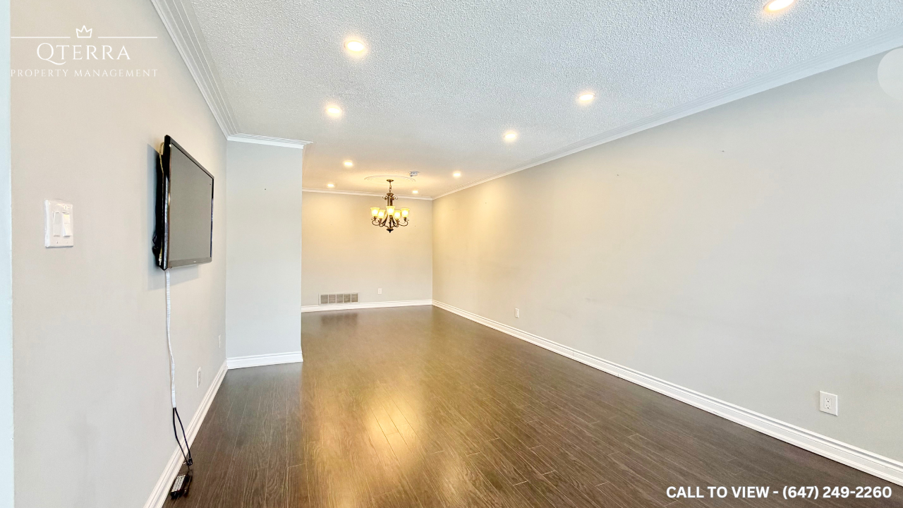 1-208 Meadows Blvd, Mississauga, Ontario L4Z 1J9 - Photo 3 of 10