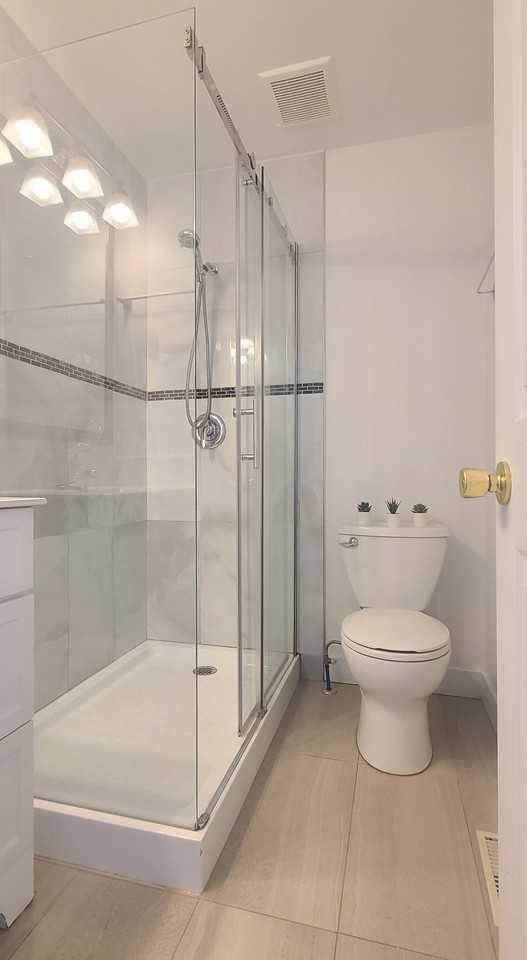 1915 159A Street - Photo 7 of 16