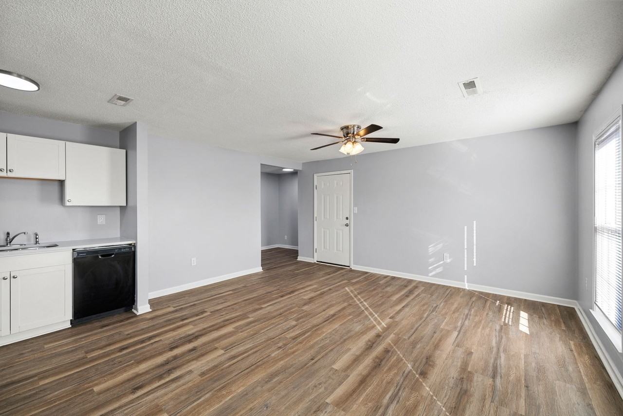 Legacy Commons - Photo 7 of 50