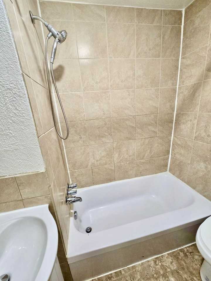 3127 W 28th Ave #7 - Photo 7 of 12