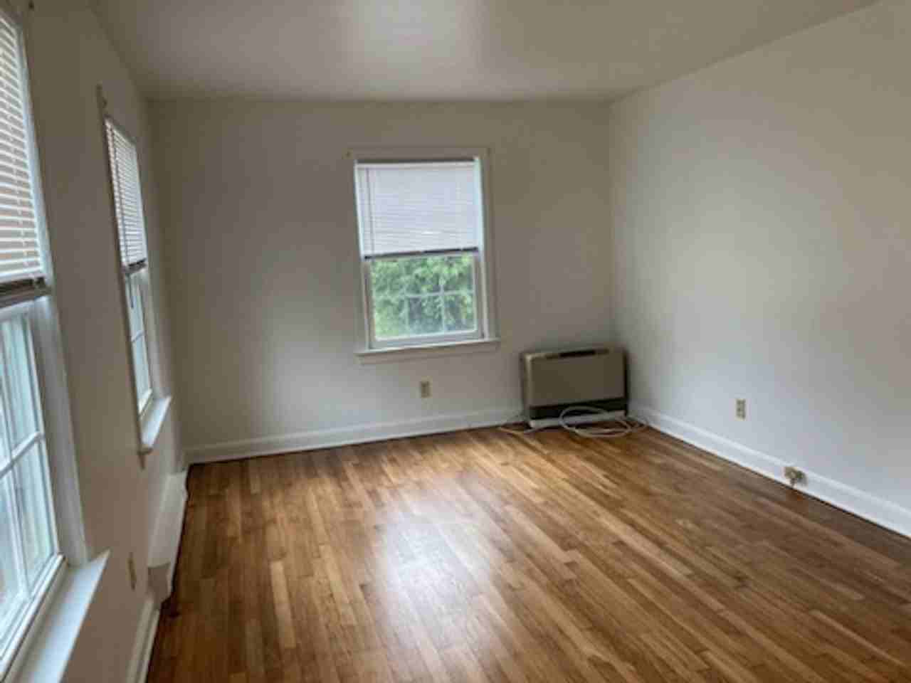 Delmar Place - Photo 6 of 8