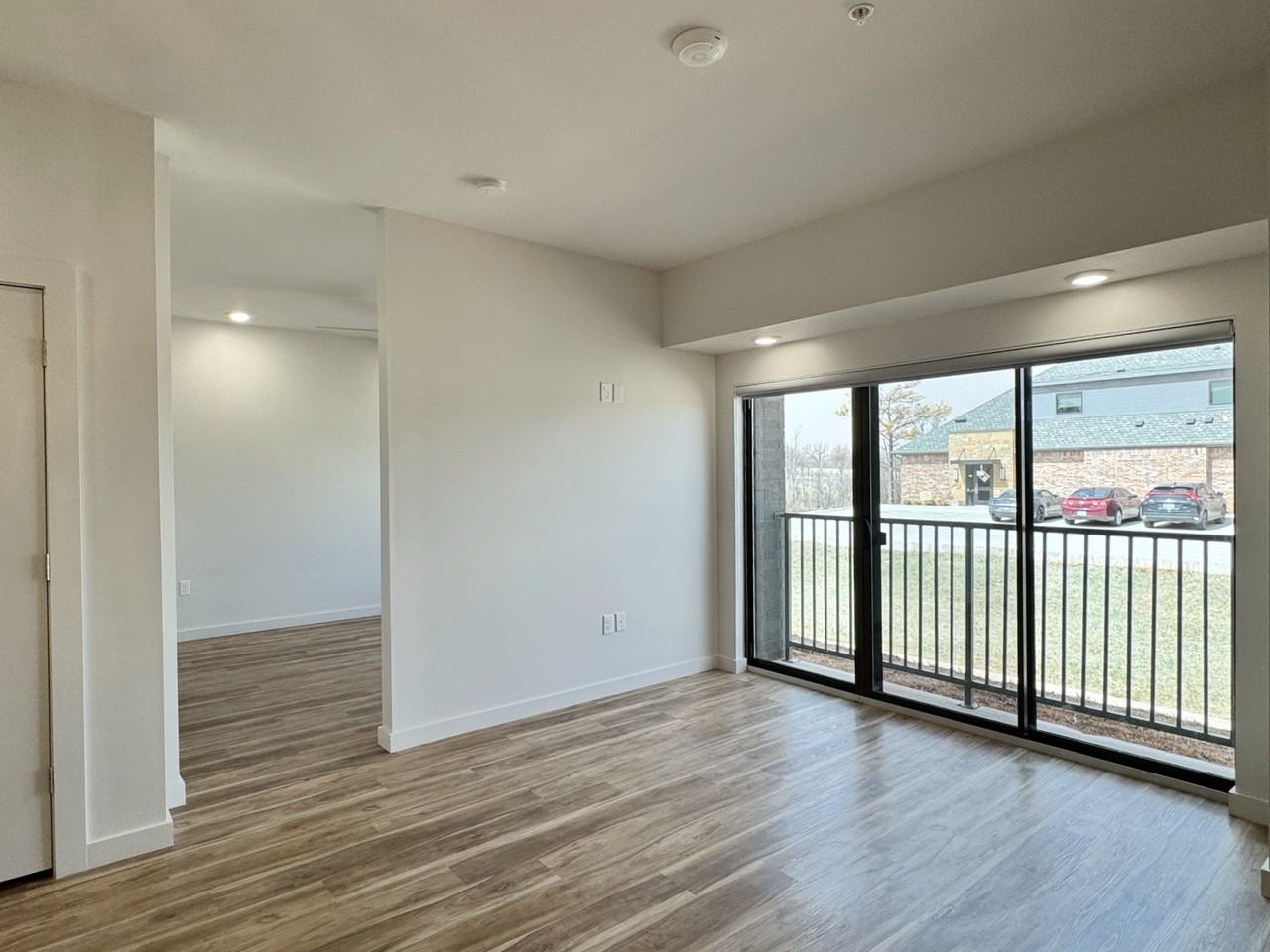 1641 Midtown Pl #1641-164 - Photo 3 of 13