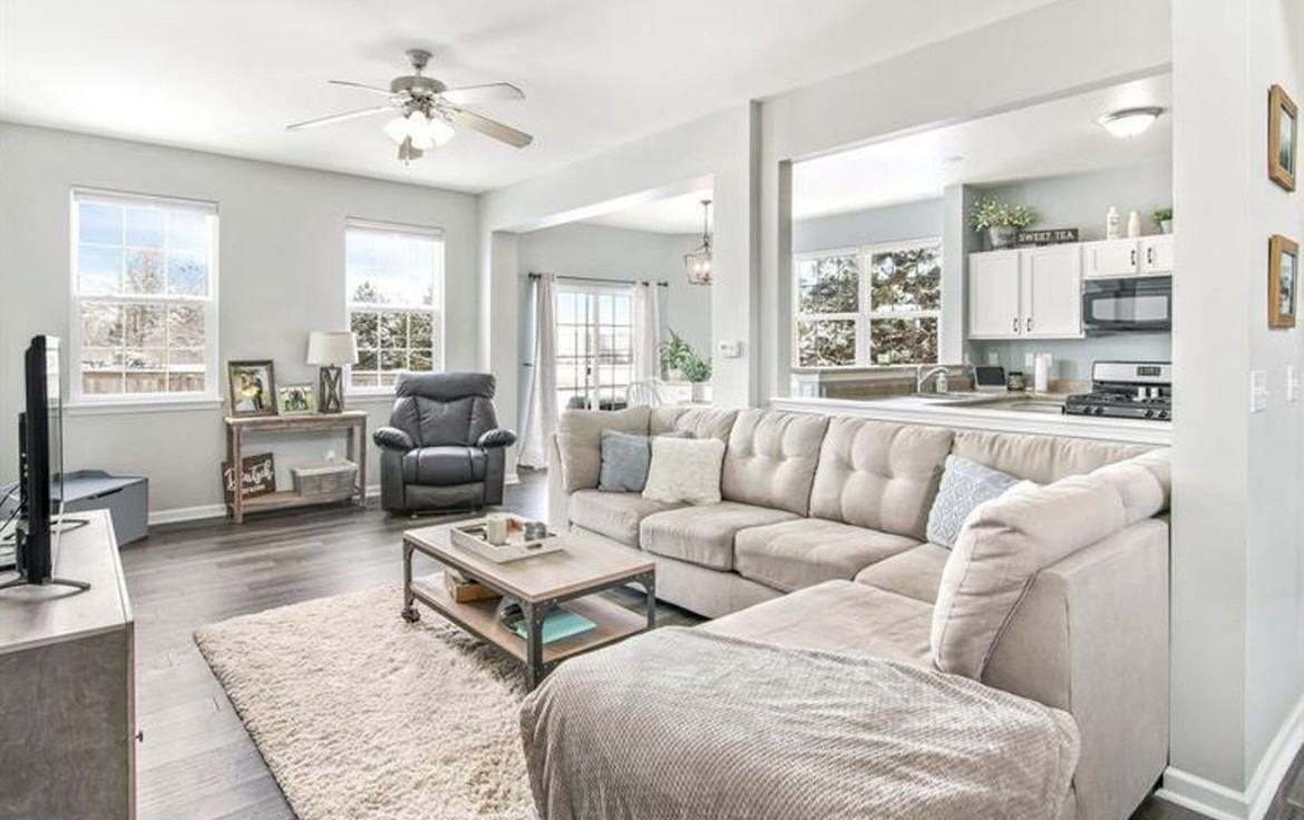 263 Bent Grass Cir #E - Photo 4 of 17