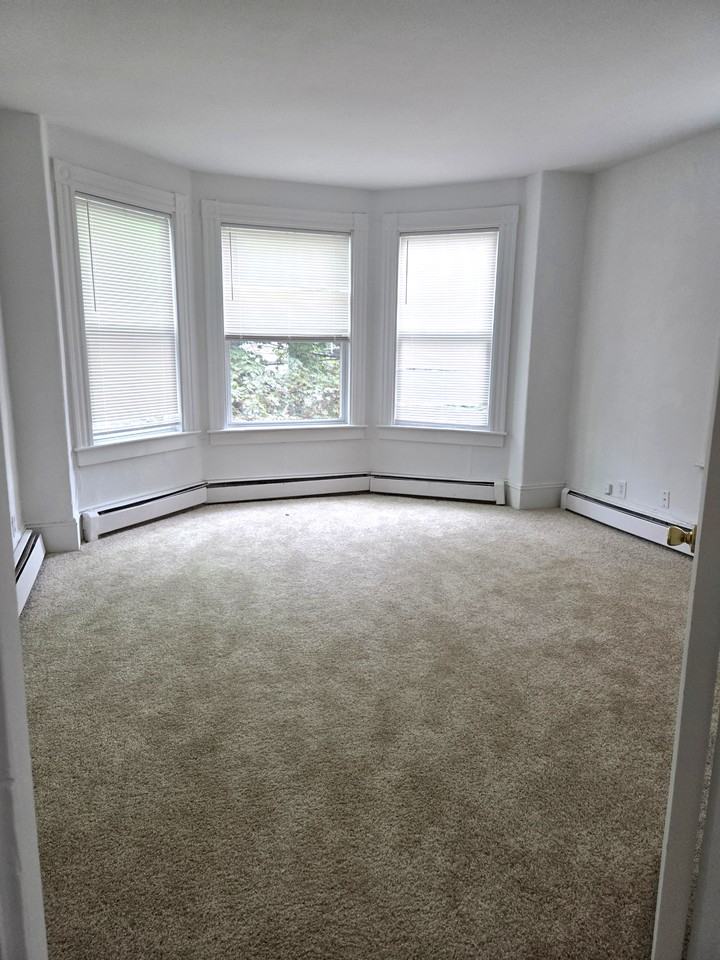 37 Belknap St #2 - Photo 2 of 10