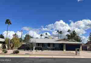 8609 N 16th Ave #NA - Photo 1 of 1