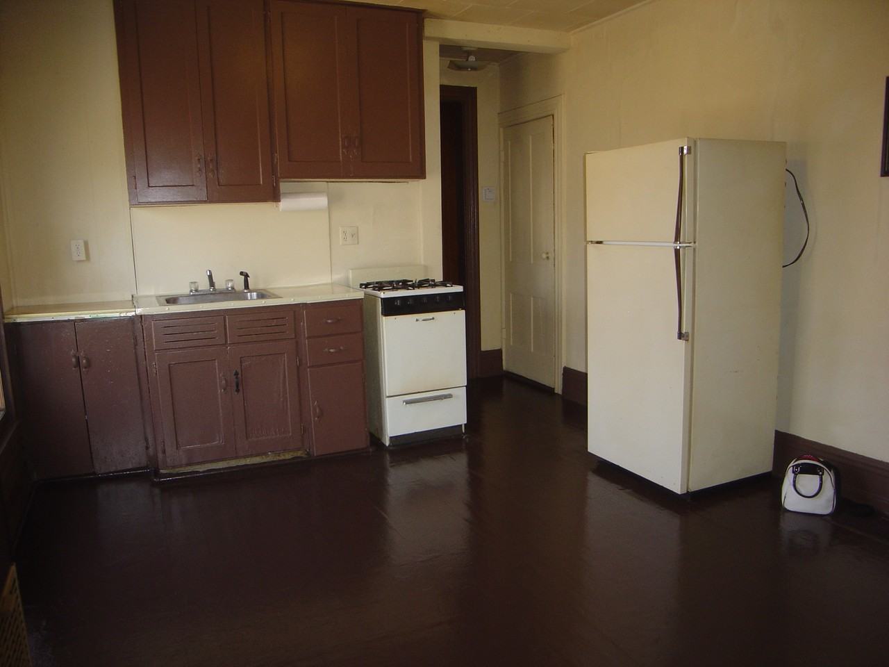 1216 Sheridan Ave #3 - Photo 2 of 7