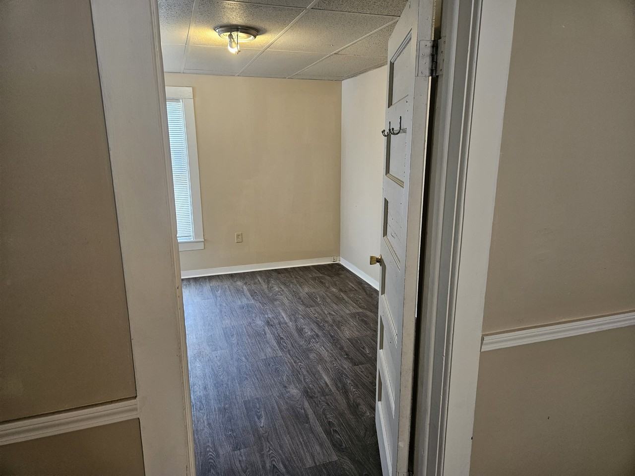 653 Baldwin St #3 - Photo 3 of 6