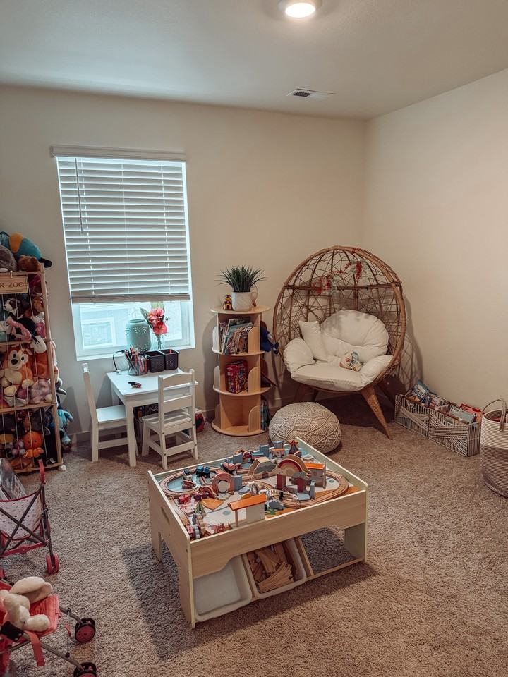 482 3rd St #NA - Photo 4 of 14