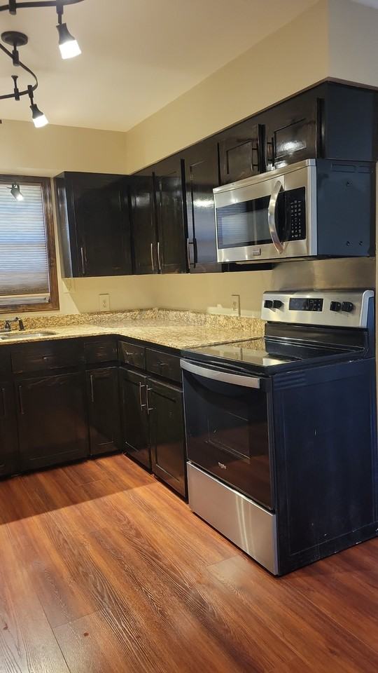 1302 Pass Rd #A - Photo 4 of 20