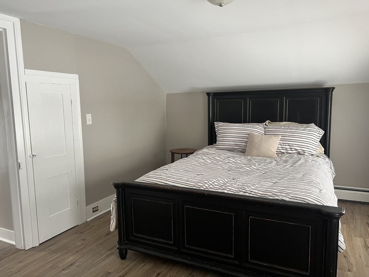 420 William St - Photo 7 of 10