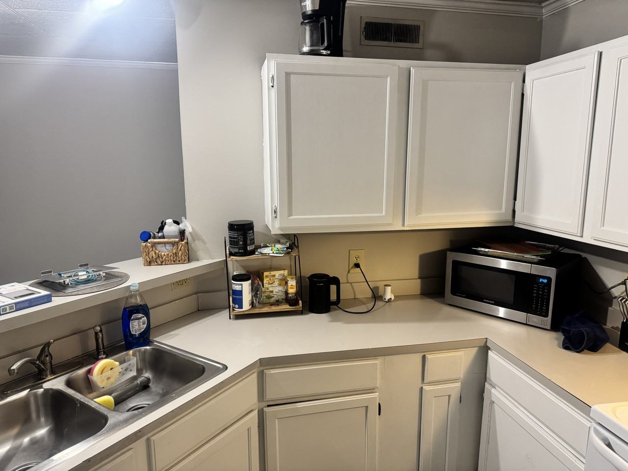 507 Evans St #9 - Photo 5 of 15