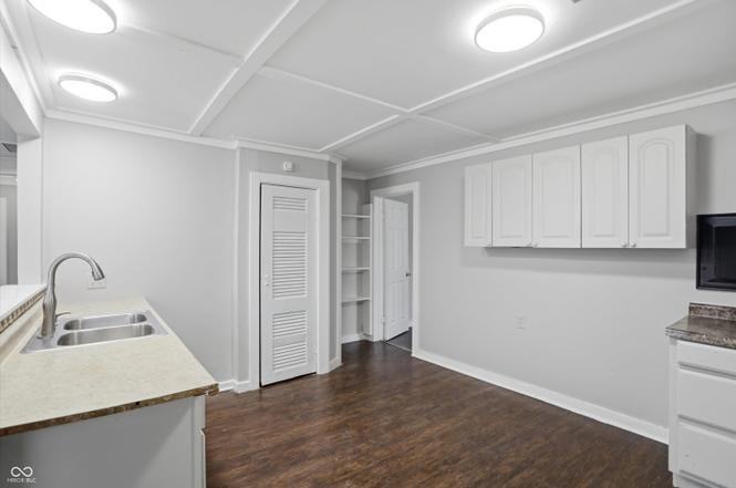 Parker Ct #NA - Photo 6 of 14