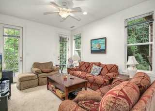 511 Coolidge St #511 - Photo 2 of 8