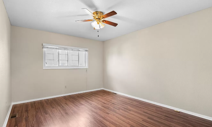 1815 S Deframe St #HOME - Photo 3 of 5