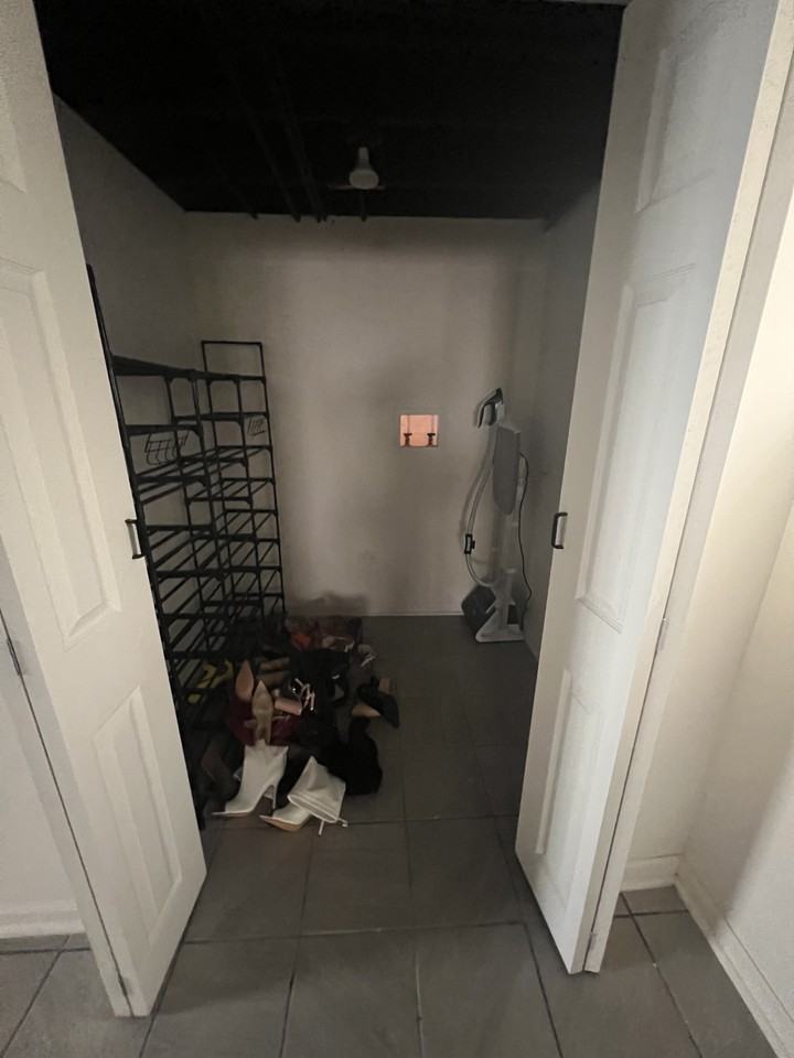 735 N Springfield Ave #1 - Photo 3 of 20