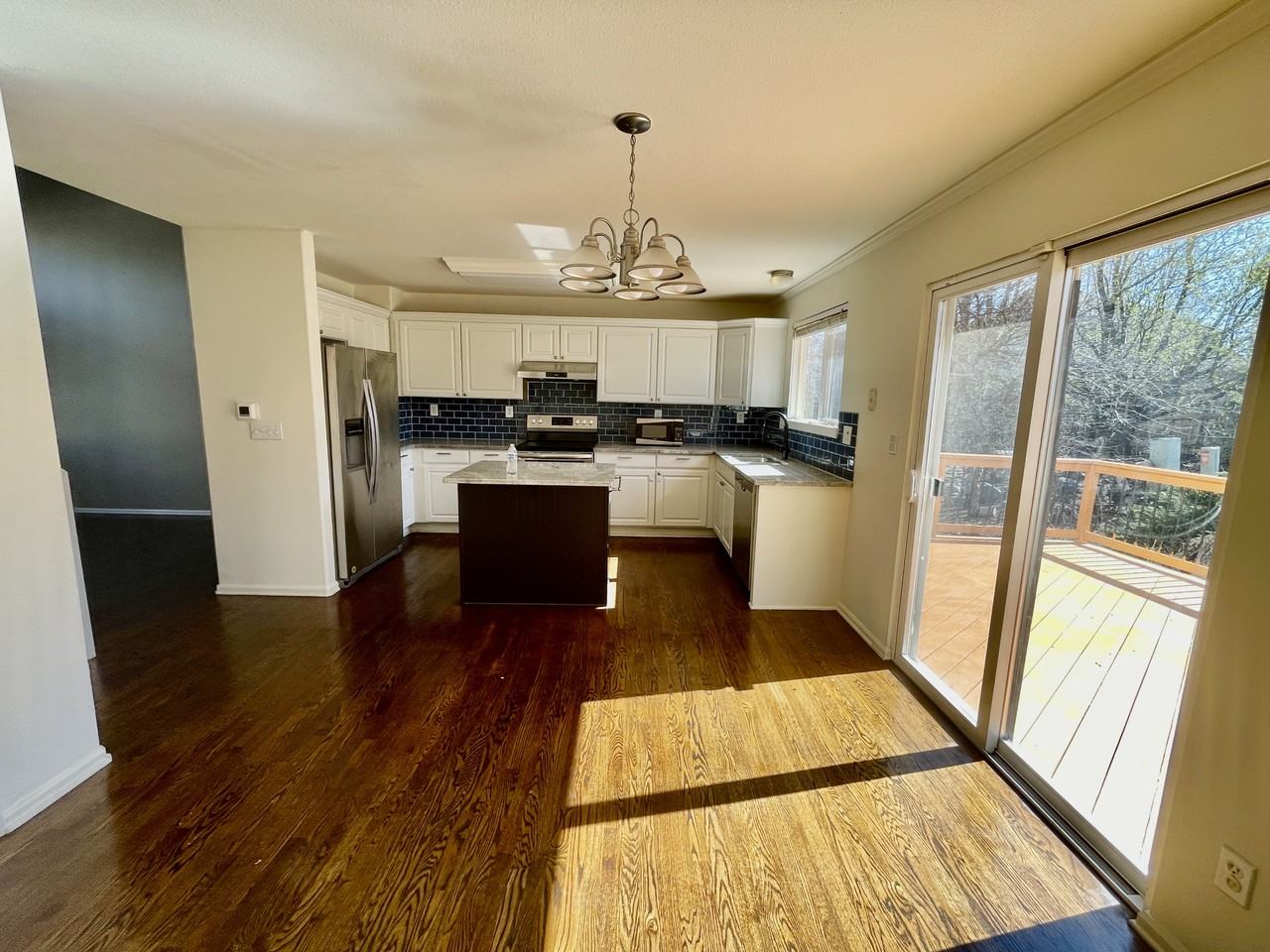 1422 Hyacinth Way #NA - Photo 5 of 18