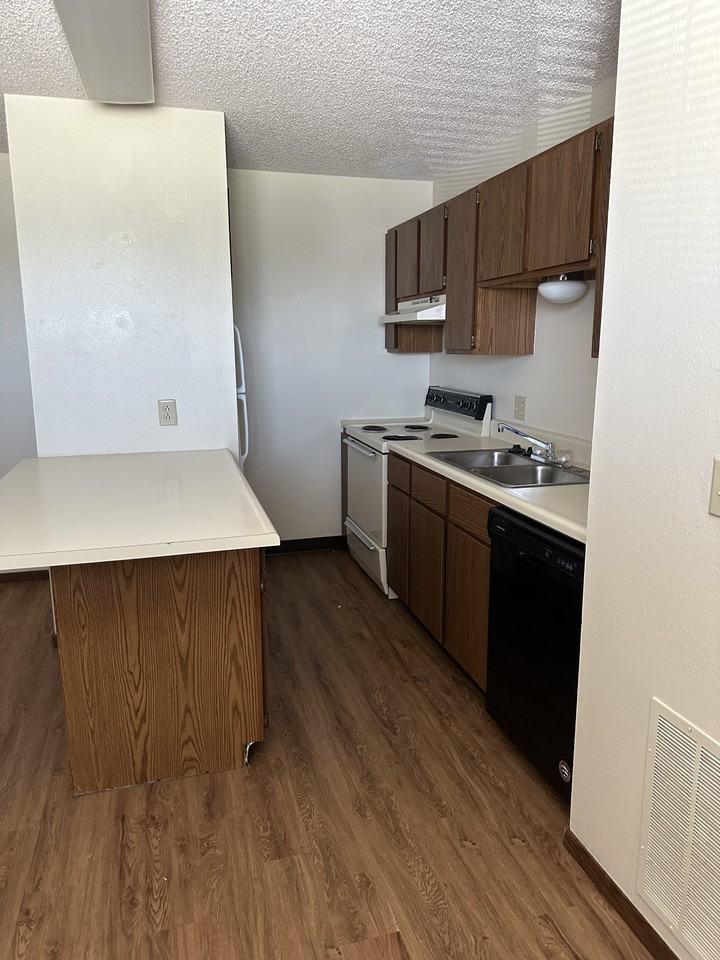 110 Plains St #57 - Photo 7 of 7