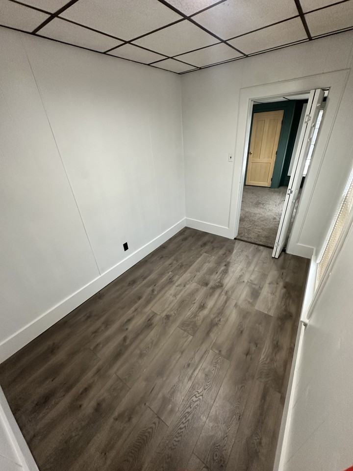 573 Main St #2 - Photo 4 of 7