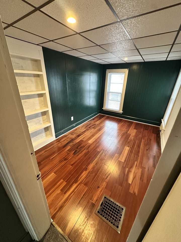 573 Main St #2 - Photo 6 of 7