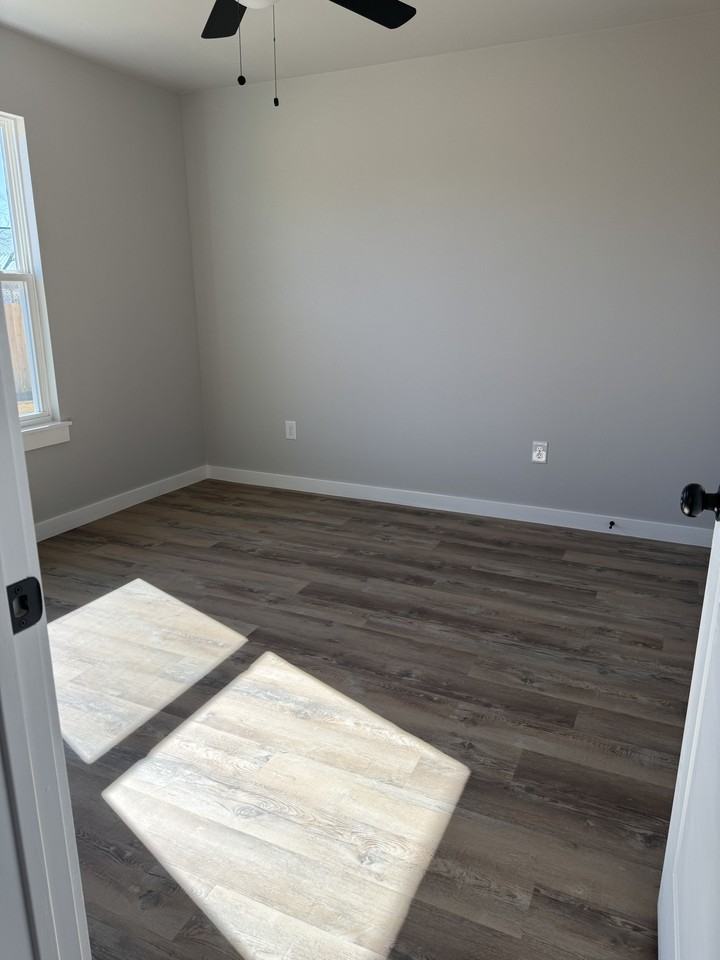 325 Tombstone Rd #NA - Photo 6 of 13