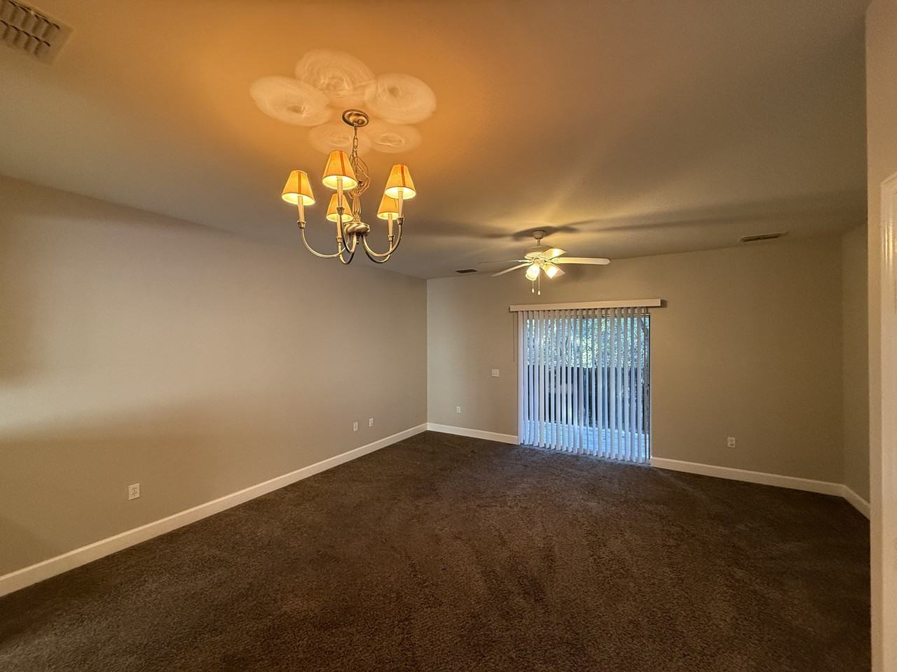 15284 331 Business - 1 #1 - Photo 7 of 22