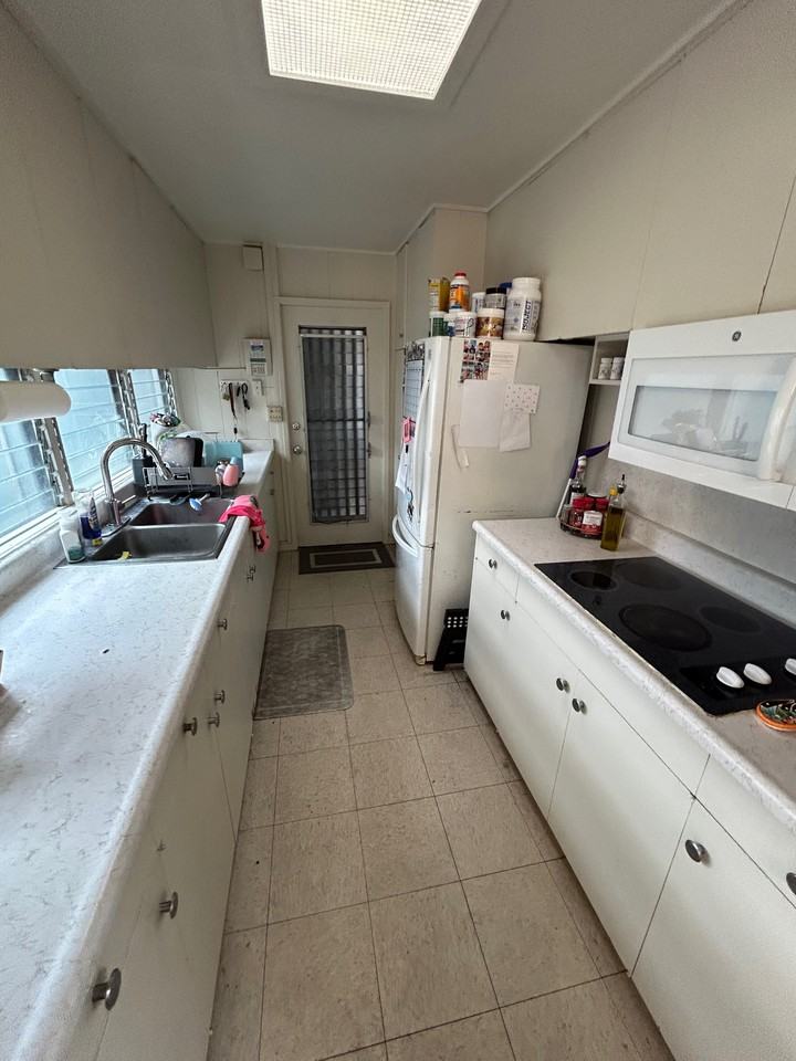 1219 Ala Aolani St #NA - Photo 6 of 19