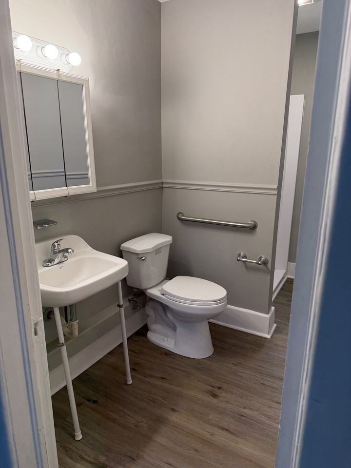 118 Barton Ave #2 - Photo 3 of 13