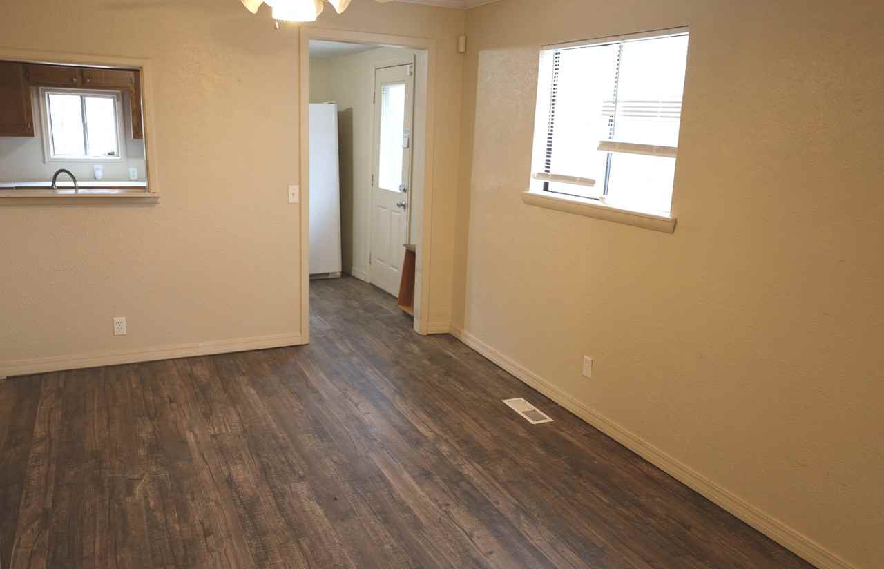 718 E Madison Ave #1 - Photo 3 of 14