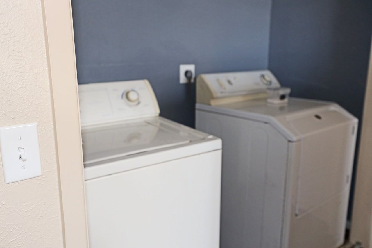 718 E Madison Ave #1 - Photo 6 of 14