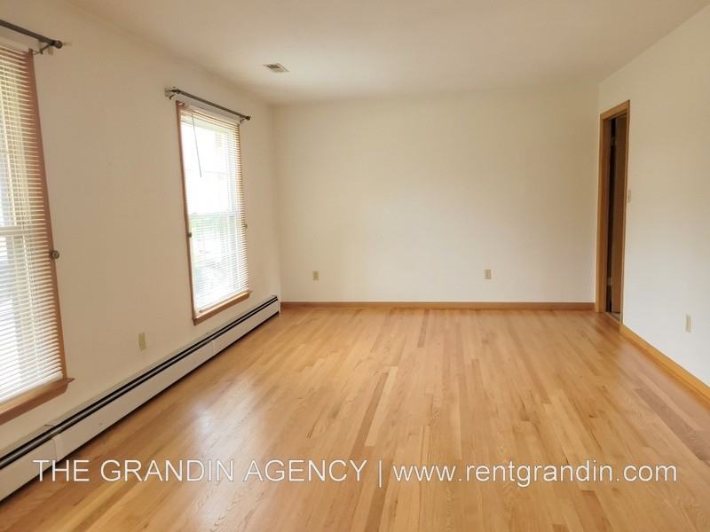 312 Homeplace Dr #1 - Photo 4 of 22