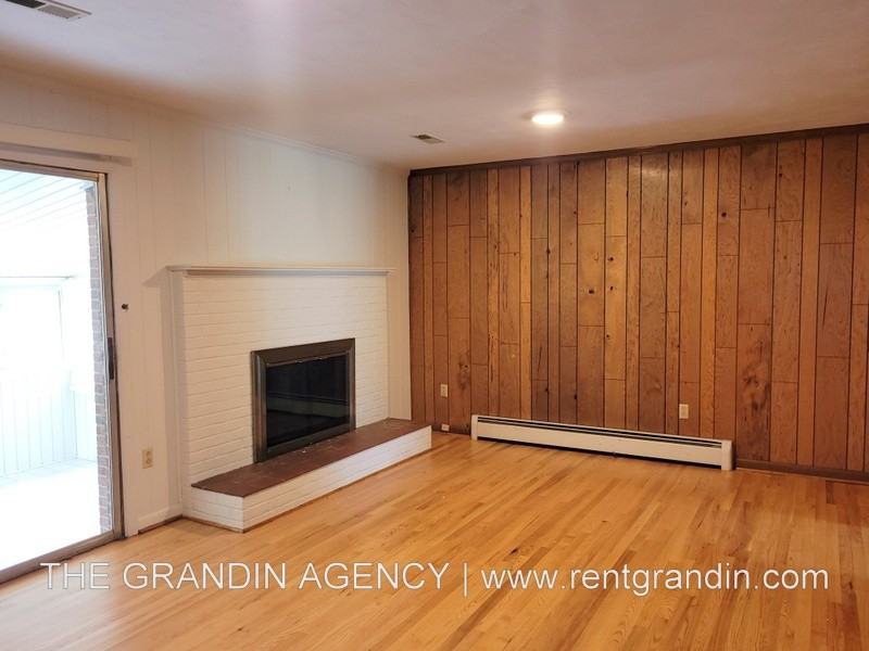 312 Homeplace Dr #1 - Photo 5 of 22