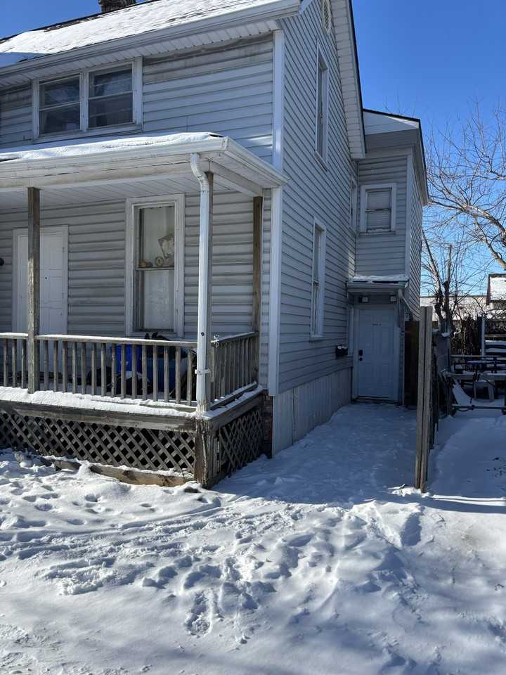 107 Brock St N #1MAIN