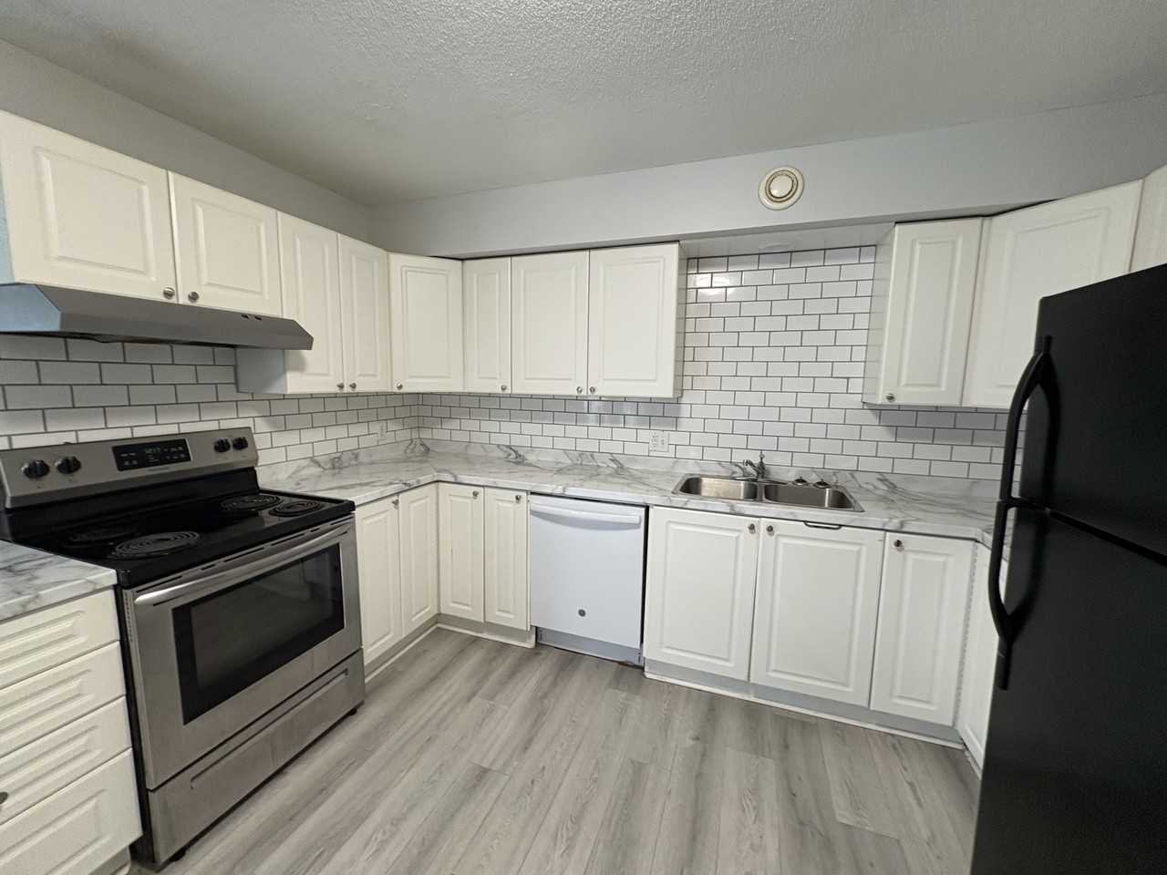 70 Glasier Rd #6 - Photo 2 of 16