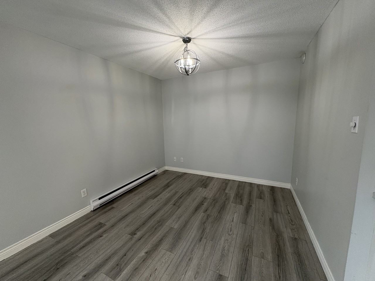 70 Glasier Rd #6 - Photo 6 of 16