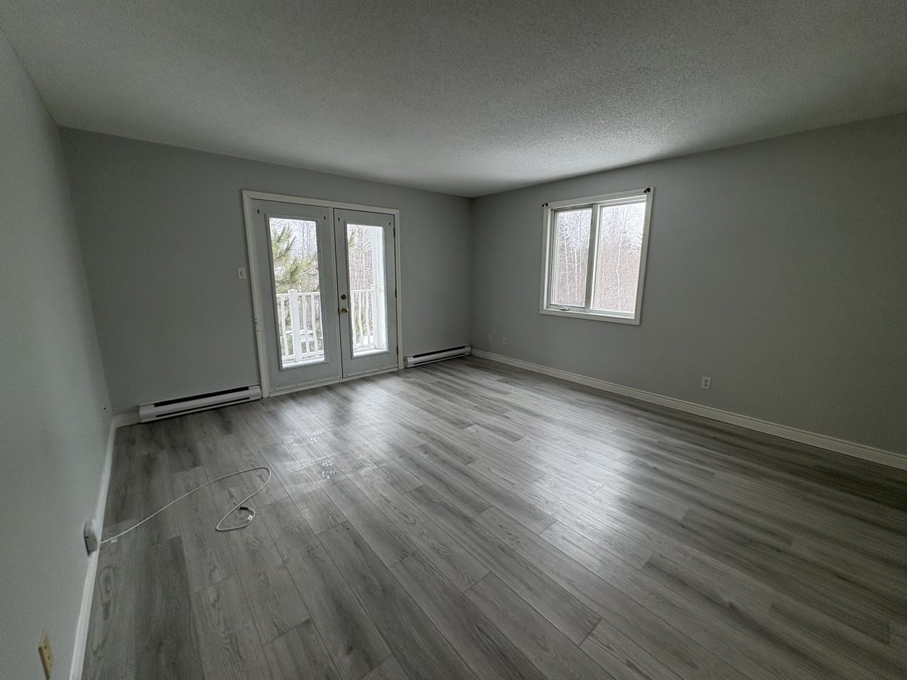 70 Glasier Rd #6 - Photo 7 of 16