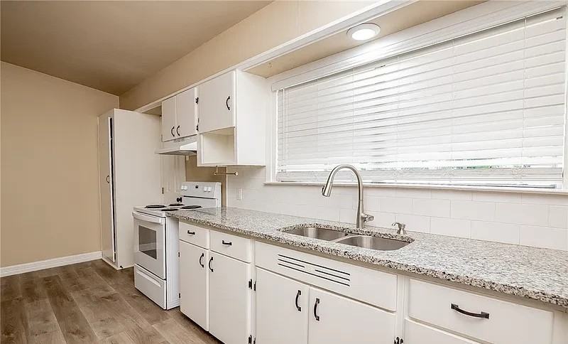 4713 Dahlia Ln #NA - Photo 4 of 10