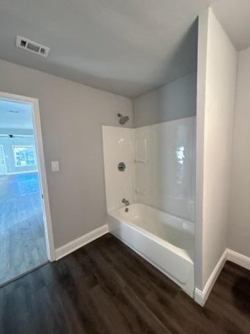 909 Sims Ave #NA - Photo 7 of 9