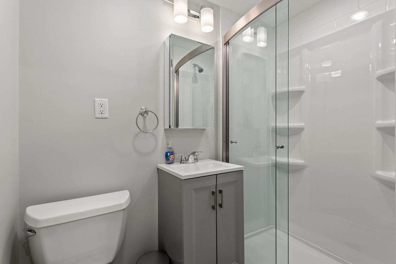 130 Fisher Ave #3 - Photo 4 of 16