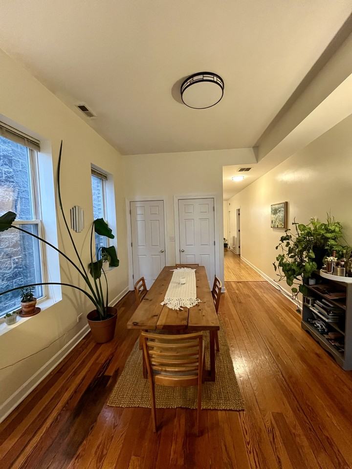 1820 N Marshfield Ave #2 - Photo 4 of 7