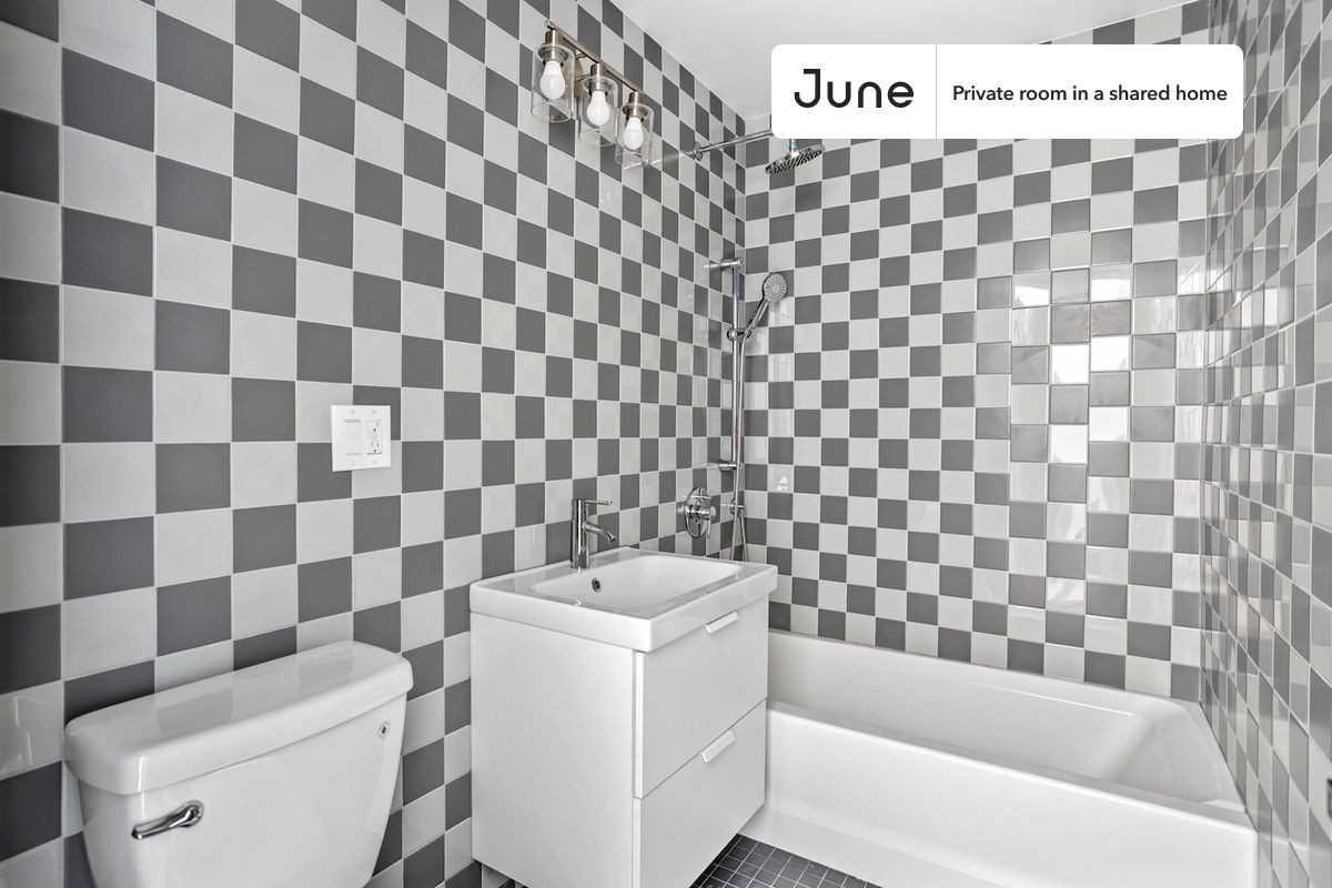 537 Edgecombe Ave, New York, NY 10032 #1 - Photo 6 of 6