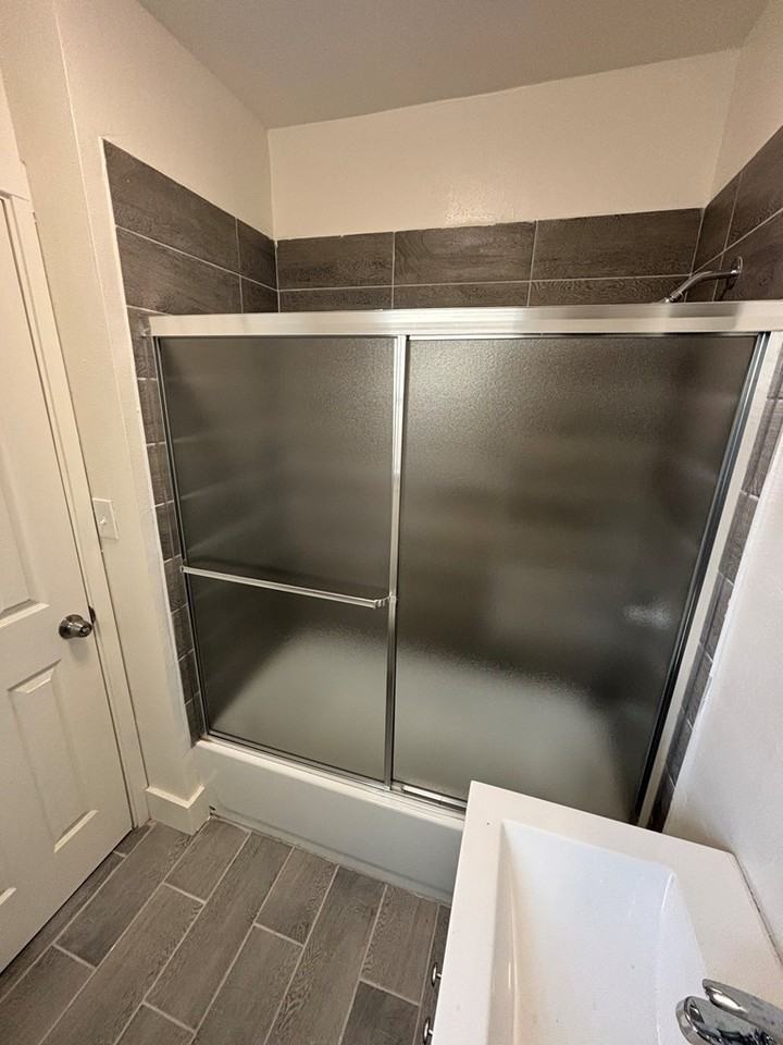 317 East 61st Street - Photo 7 of 7