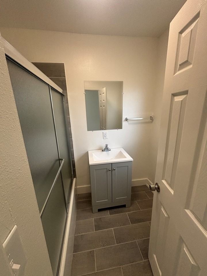 317 East 61st Street - Photo 6 of 7