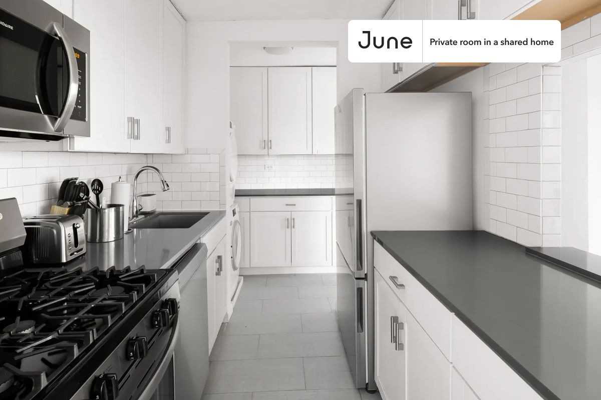 Madison Ave #5 - Photo 2 of 7