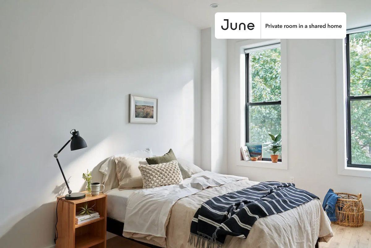 854 Hancock St #6 - Photo 2 of 6