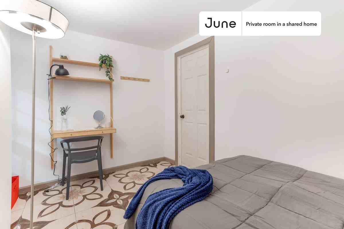 209 West 135th St, New York, NY 10030 #4 - Photo 2 of 8